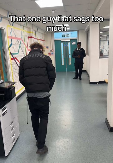 The Guy Who Sags Too Much: A Funny Encounter