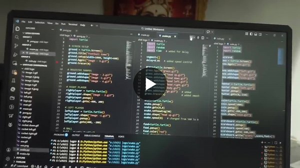 #python #turtlegraphics #gamedevelopment #coding #snakegame #projectshowcase | Naveen Murugan