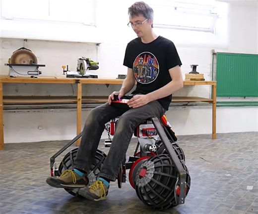 A Vehicle That Rolls on Omni-Directional Balls