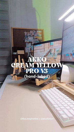 Akko Cream Yellow Pro V3 Switches - Hand-Lubed Modding Experience