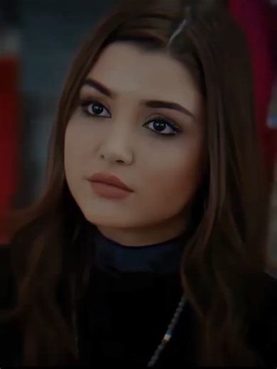 Hande Ercel: The Definition of Turkish Glamour