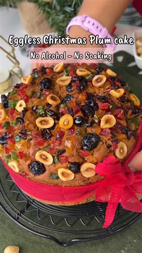 Neha Deepak Shah on Instagram: "🧑‍🎄 Christmas Plum Cake with Hazelnuts. Christmas isn’t complete without the aroma of a rich, spiced plum cake 🎄✨ One slice = instant festive feels. ✅ No Alcohol - No Soaking ✅ No Maida - No Refined Sugar Hazelnuts bring a warm, buttery crunch with a naturally sweet aroma that elevates every recipe. These are packed with good fats and minerals, making them a wholesome addition to your treats. Recipe in pinned comments Bake at 180 degrees C for about 60 to 70 mi