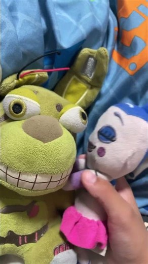 Ballora kisses springtrap too much #fnaf #funny #fnafsecuritybreach #memes