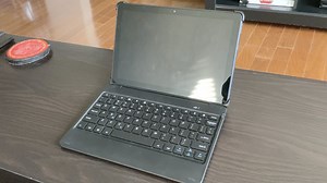 Watch Bluetooth Keyboard for Fire HD 10 with Detachable Case on Amazon Live