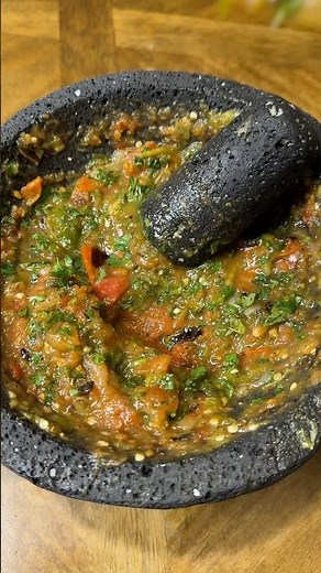 Molcajete Salsa That Slaps 🔥🌶️ | Saucy Sunday