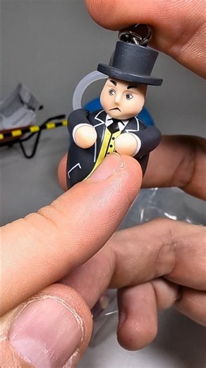Sir Topham Hatt Gachapon!?#gashapon #gachapon #thomasthetankengine #sirtophamhatt #toys