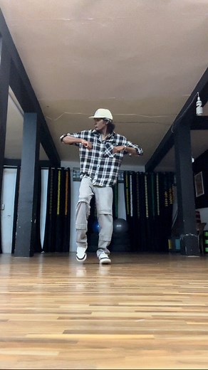 623K views · 11K reactions | Easiest 2 Step in Cwalk style #jddancetutorial #cwalk #cwalkfootwork #hiphop #cwalking | Jd Dance Tutorial | Facebook