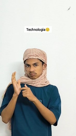 Technologia🙂🐸😅 #comedyreels #short | Zumman Zee