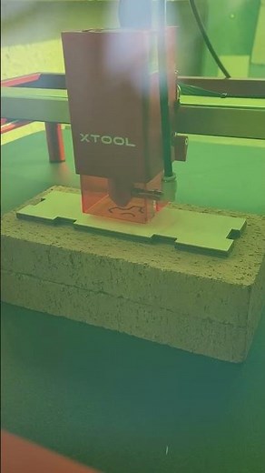 First Laser test xTool D1 Pro