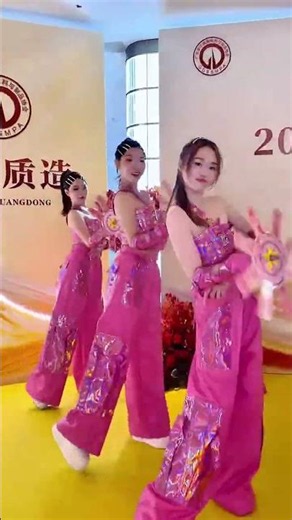 Looking for a Show That Instantly Energizes Your Event in Hong Kong?#event #eventplanner #artist