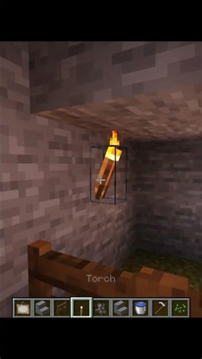 Minecraft Starter Base 🏡 #minecraft #minecraftshorts #gaming #trending #minecraftbuilds