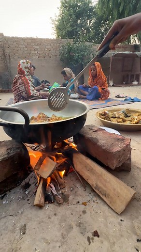 Mazedar Fish Recipes — Har Bite Mein Desi Swad 😋🐟🔥” #Village #VillageLifestyle #DesiCooking #FishRecipes #FBLifestyle | Pak village family