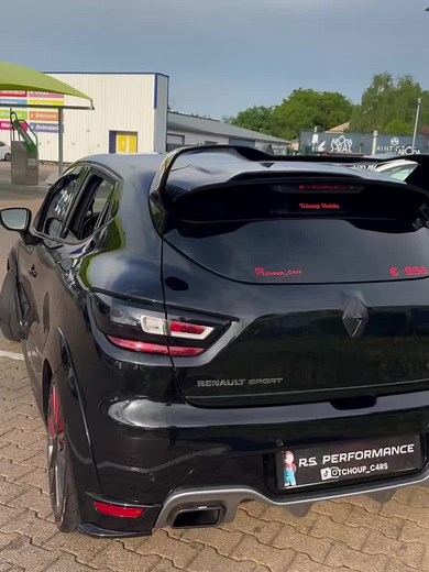 Renault Clio IV: A Performance and Style Overview