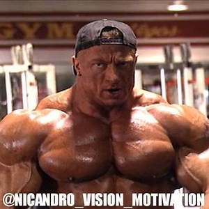 302K views · 1.2K reactions | ''It's really about working different angles to get the muscles to fire and pop. Whereas an artist would just slap on some clay and does it the easy way, we go through a harder way because we have to do it on the human body.'' @philheath @schwarzenegger #ShoulderDay #BigDelts #MakeThemBurn #FightThePain | Nicandro Vision Motivation | Facebook