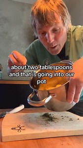 253K views · 8.3K reactions | All Natural Flea Spray Recipe safe and effective for Dogs and Cats #flea #fleaspray #natural #homeremedy #holistichealth #dogs #cats | Daily Pet Tips | Facebook