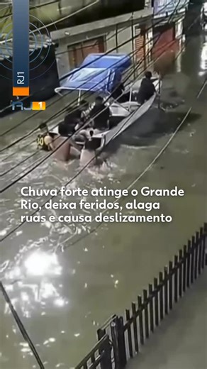 RJ1 on Instagram: "Depois de um final de semana marcado por temporais, a Região Metropolitana do Rio voltou a ter chuva forte com alagamentos e outros transtornos nesta segunda-feira (9). Ao menos duas pessoas ficaram feridas após levaram choques em Copacabana. Uma delas foi socorrida pelo Corpo de Bombeiros após uma descarga elétrica entre as ruas Santa Clara e Nossa Senhora de Copacabana. Segundo a Guarda Municipal, que participou do socorro, o homem e a mulher se recuperam bem após os ferimen
