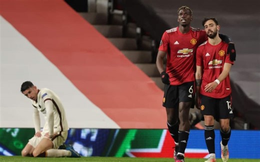 La Roma dura solo 45’, lo United vince 6-2