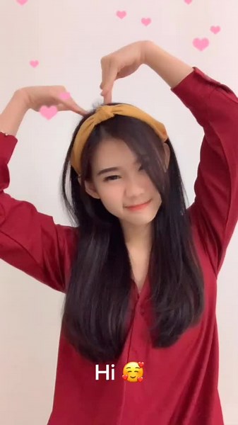 Say hi pls ? 🥺 #fyp #foryoupage #scroll #hi