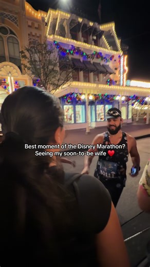 A stop worth more than any time ♥️ #disneymarathon #runtok #runner #running #runner