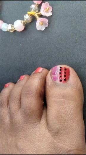 Easy Toe Nail Art Design For Beginners || Elegant And Beautiful Nail Paint Art❤️ #shorts #shortfeed