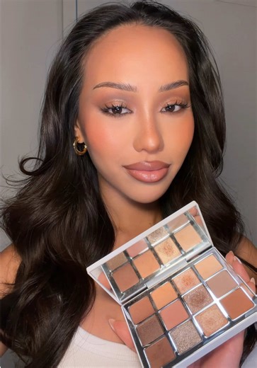 Soft Glam Eye Tutorial Using Mario's Ethereal Palette