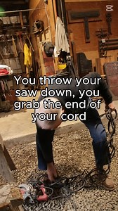 Why chain stitching is still better. Full video: https://youtube.com/shorts/Bj09fC14bNY #PowerToolHacks #cordmanagement #Craftsmanship #workshoptips #tangledcord | Essential Craftsman