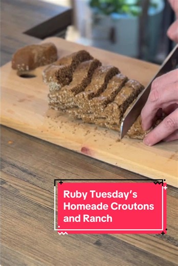 🍞🥗 Homemade just hits different, making Ruby Tuesday’s–style pumpernickel croutons AND buttermilk ranch from scratch, crunchy, creamy, and dangerously good 🤤🔥 👉🏻Perfect on salads, soups, or straight from the bowl because no judgment 😅🥄 🔒Save this one and thank me later 👀💯 #crouton #CopycatRecipe #salad #HomeCook #creatorsearchinsights