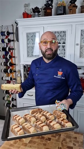 Biscotto all'amarena: recupero del Pandoro avanzato