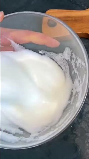 Comment monter les blancs en neige à la main facilement