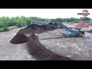 Stockpiling Mulch with the Powerscreen CT75R