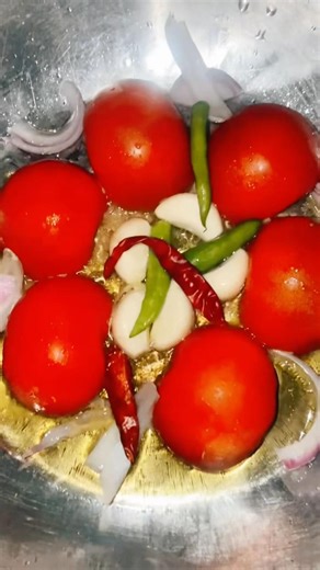 বেস্ট টমেটো 🍅 ভর্তা রেসিপি |The best tomatoes vorta recipe (smoky mashed)#shorts #recipe #food