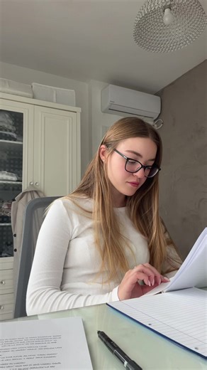 ‏Your better work b*tch #fyp #viral #uni #lawschool