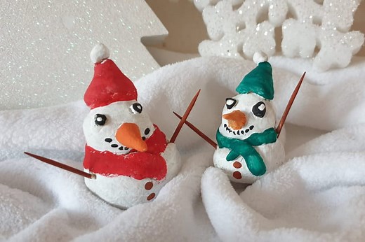 Comment faire un bonhomme de neige en pâte à sel ?