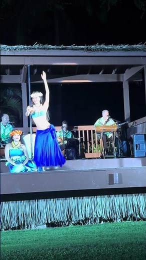 Maui Nui Luau at Sheraton Black Rock Maui Oct 2025 hula