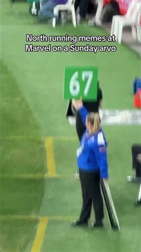 Kangas bench doing heaps #AFL