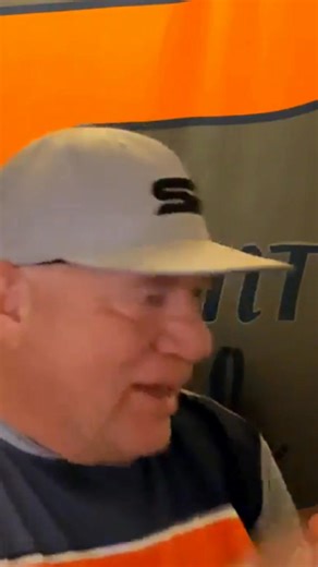 2.4K views · 36 reactions | Why are senior leagues banning senior bats? It doesn't make sense! Injuries are mainly from running, not getting hit. Using senior bats will attract more players & boost revenue. Open it up! #SeniorLeague #Softball #SeniorBats #Sports #Baseball | Short Porch | Facebook