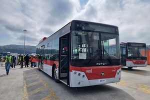Así son los buses eléctricos de Foton que llegaron a Chile - La Tercera