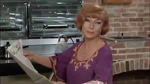 Calling out all the Bewitched superfans out there! Show us your knowledge of the show with this IMPOSSIBLE trivia quiz! 00:14 From Season 3 Episode 8 'Dangerous Diaper Dan' 02:32 From Season 3 Episode 15 'A Gazebo Never Forgets' 05:39 From Season 6 Episode 20 'Super Arthur' Watch More of Bewitched and Subscribe: http://www.youtube.com/bewitched Season 3: Available on Prime Video: https://amzn.to/3zzZsYo Season 6: Available on Prime Video: https://amzn.to/3SsT5i6 ABOUT BEWITCHED: United by love, 