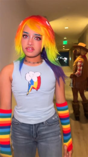 Eden✧˚.⊹ on Instagram: "oh brother not this again . . . @hollowcoded #mlp #mylittlepony #cosplay #cosplayers #applejack #rainbowdash #appledash"