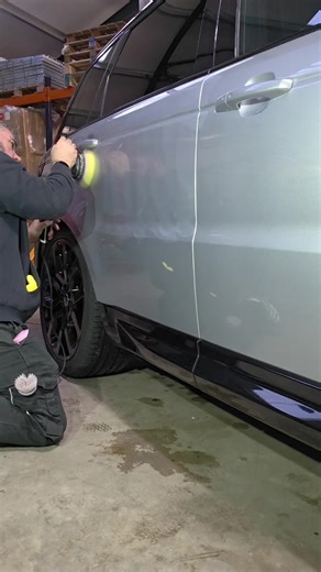 On site in Crieff today carrying out a 1-year ceramic coating at the customer’s premises ✨ Proper protection, added gloss, and easier maintenance, all done at home for maximum convenience. 📍 Mobile service 🚗 Long-lasting shine & protection XR Elite Detailing #mobilevaleter #detailing #mobiledetailer #ceramiccoating #MobileDetailing