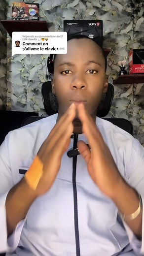 Réponse à @Øl 𝐂hë 𝐁𝐚̃𝐧𝐝𝐢𝐢 🎧😎🤴🏾 comment allumer le clavier PC ? Localisez l'icône d'éclairage du clavier sur votre clavier. Vous pouvez souvent le trouver sur la barre d'espace ou près de l'une des touches F en haut du clavier ! #mali #malitiktok🇲🇱 #bamakomali🇲🇱 #malienne🇲🇱❤️❤️ #bamako #marketingdigital #pourtoi #facebook #pourtoii #cotedivoire🇨🇮 #cotedivoire🇨🇮225 #guineenne224🇬🇳 #burkinatiktok🇧🇫 #senegalaise_tik_tok #senegal #ordinateur #information