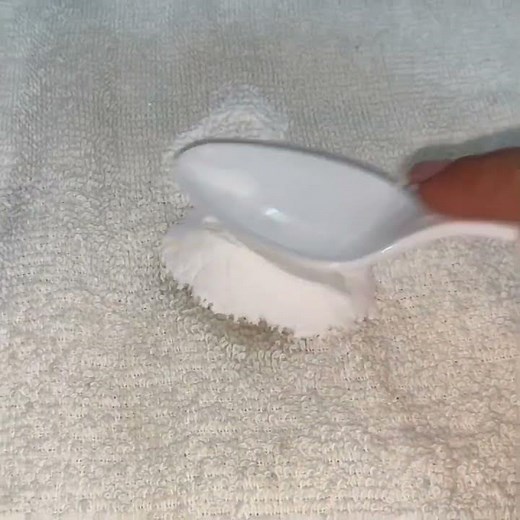 How to Remove Grease and Oil Stains from Clothes Easily