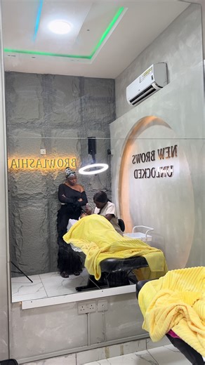 Understanding Brow Pigment Retention Factors