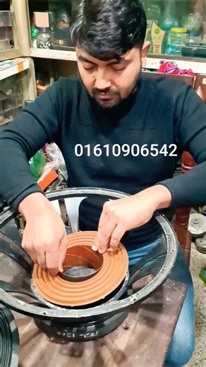 Speaker repair shop #speaker #speakers #repair #repairspeaker #howtorepairspeaker #speakercorner