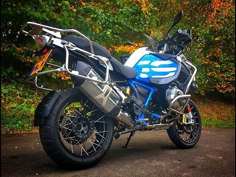 2018 BMW R1200 GS Adventure Review - First look at the TFT screen!