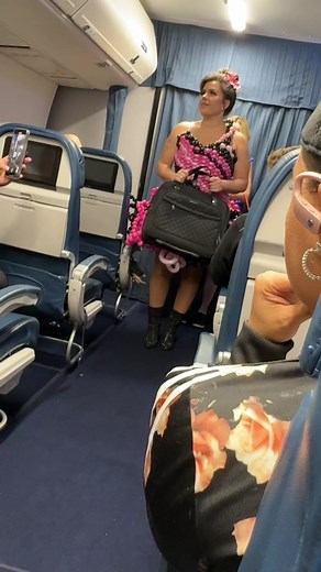98K views · 229 reactions | Weird things on planes #planes,#weird | Penny Wiggins | Facebook