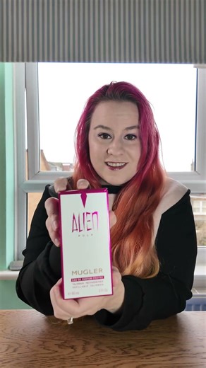 #AD Mugler Alien Pulp Eau de Parfum @muglerofficial #MUGLER #MUGLERALIENDNA #ALIENPULP #MUGLERALIEN