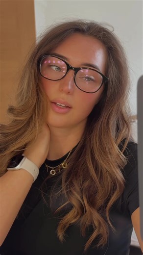 Cutepowerlegslive on TikTok