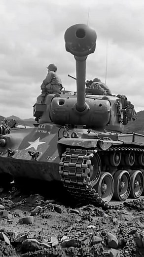 M26 Pershing | U.S Heavy Tank | WW2 Tank History