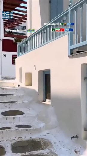 Discover the Beauty of Greece's Stunning Islands